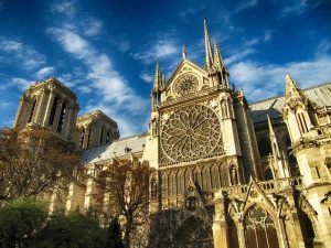 كليساي نوتردام پاريس | Cathédrale Notre Dame de Paris