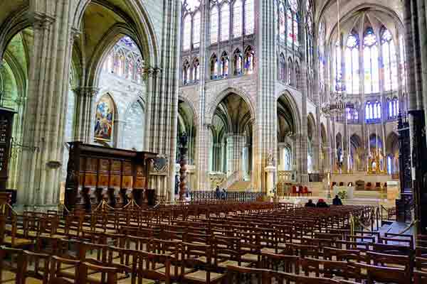 کلیسای سن دنی پاریس , باسیلیک سن دنی پاریس , آرامگاه پادشاهان فرانسه