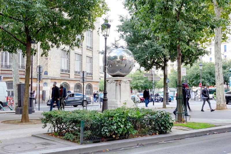 مجسمه و سازههای شگفتانگیز پاریس