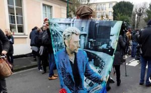 3_people-johnnyhallyday
