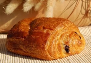 پن او شکولات (Pain au chocolat)