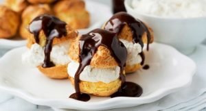 پروفیترول (Profiterole)