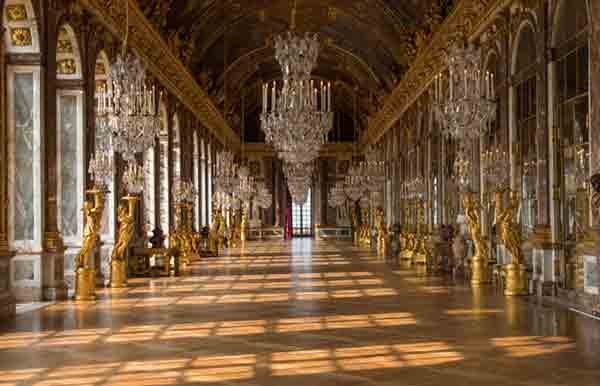 Chateau-de-Versailles-Galerie-des-Glaces