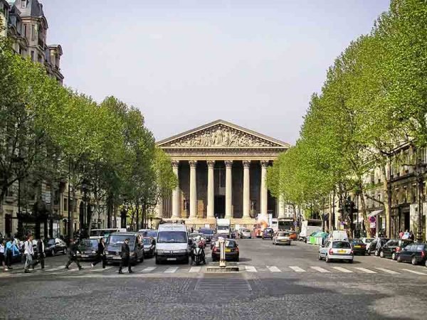 La_Madeleine_Paris_Mai_2006_002