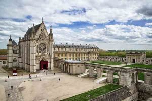 sainte chapelle , کلیسای سنت شاپل پاریس