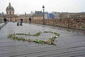 پل هنر پاریس , Pont des Arts , پل عشاق پاریس
