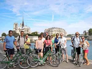 paris bike tour