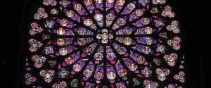 Les vitraux des rosaces de Notre-Dame de Paris
